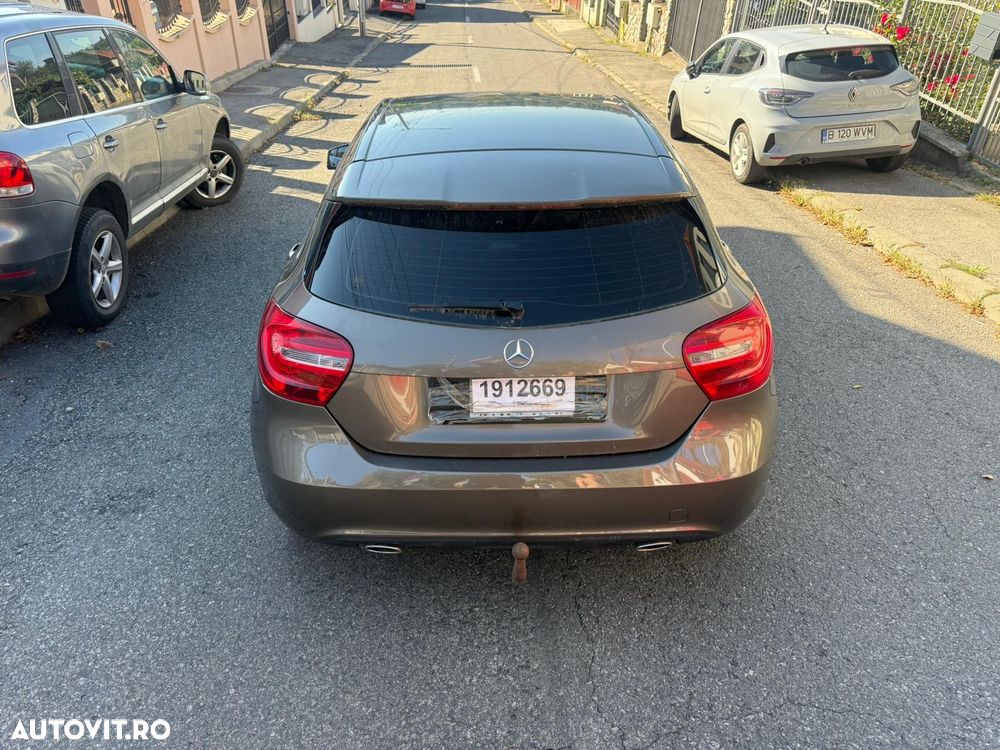 Mercedes-Benz A 180 - 6