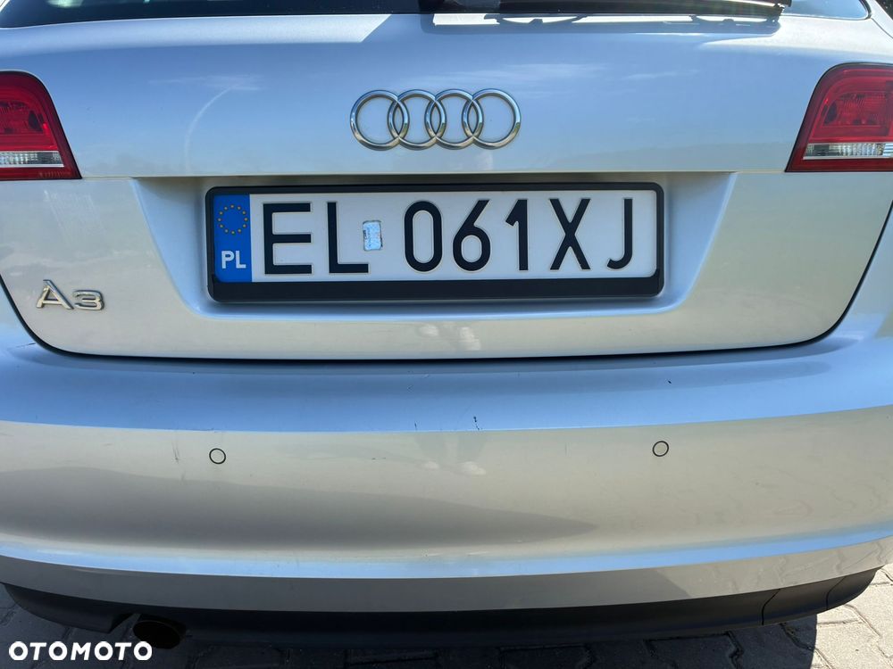 Audi A3 Sportback 2.0 TDI DPF Ambiente - 10