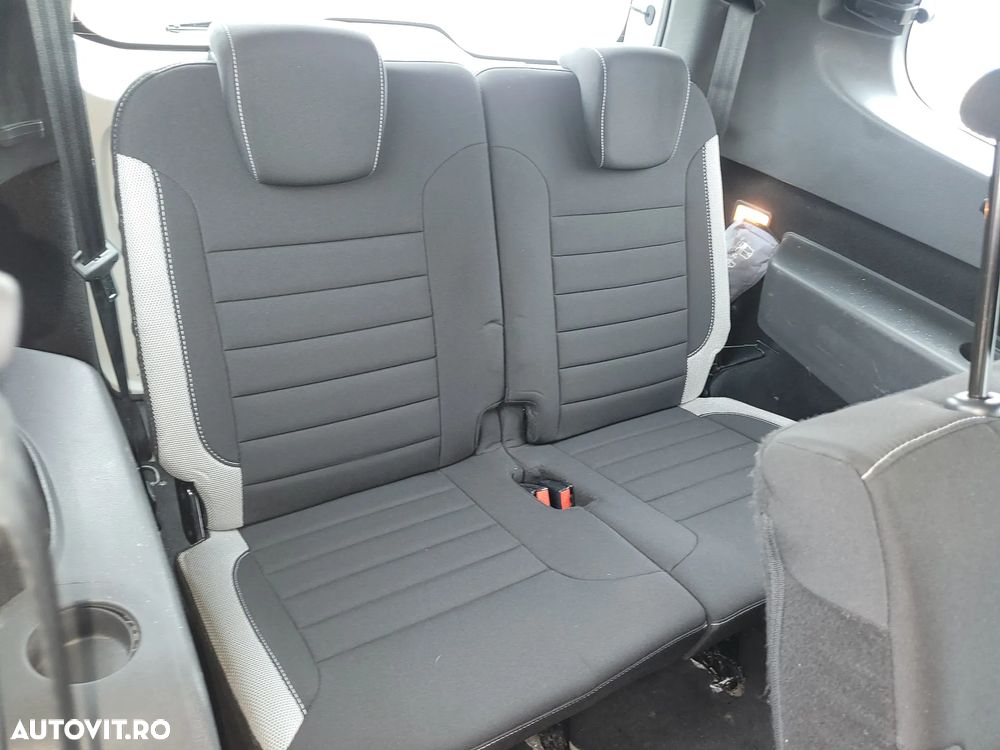 Dacia Lodgy Blue dCi 115 (7-Sitzer) Stepway - 10