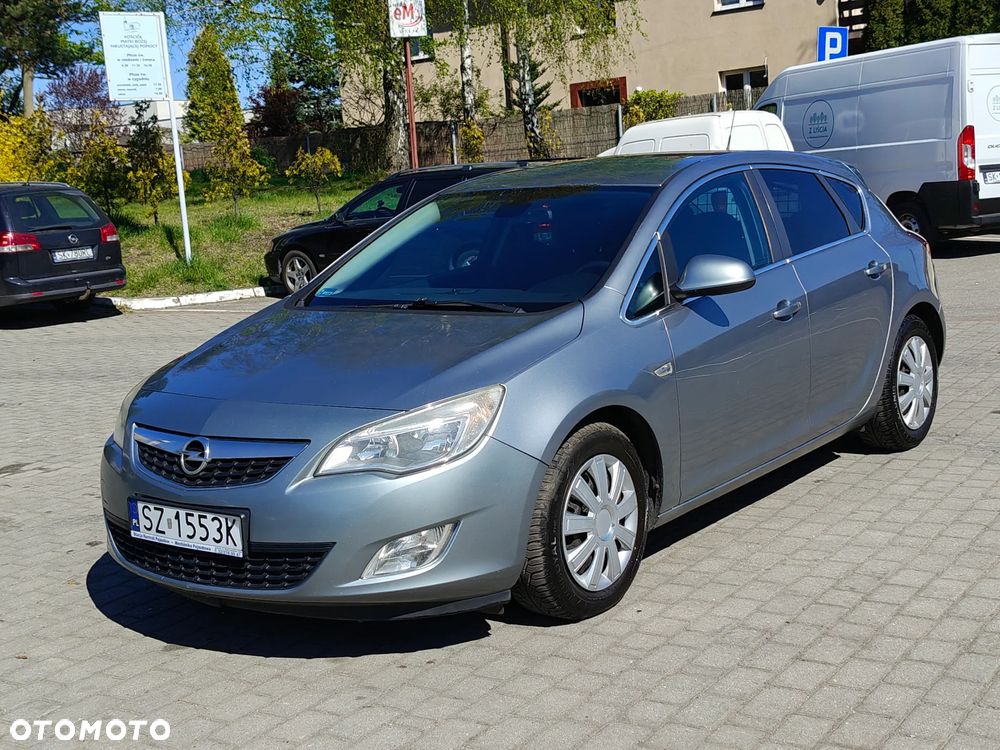 Opel Astra 1.7 CDTI Cosmo - 13