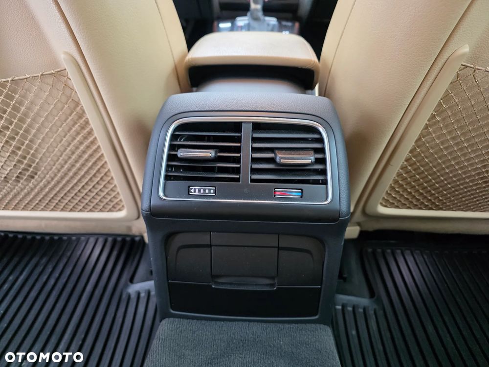 Audi A4 Limousine - 25