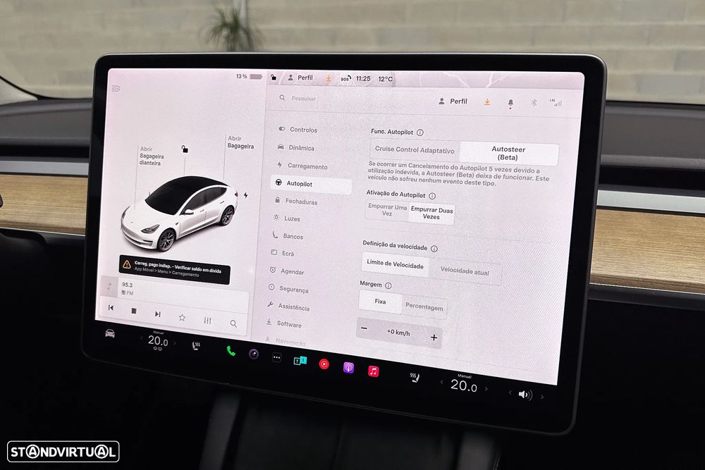 Tesla Model 3 Standard Range Plus RWD - 32