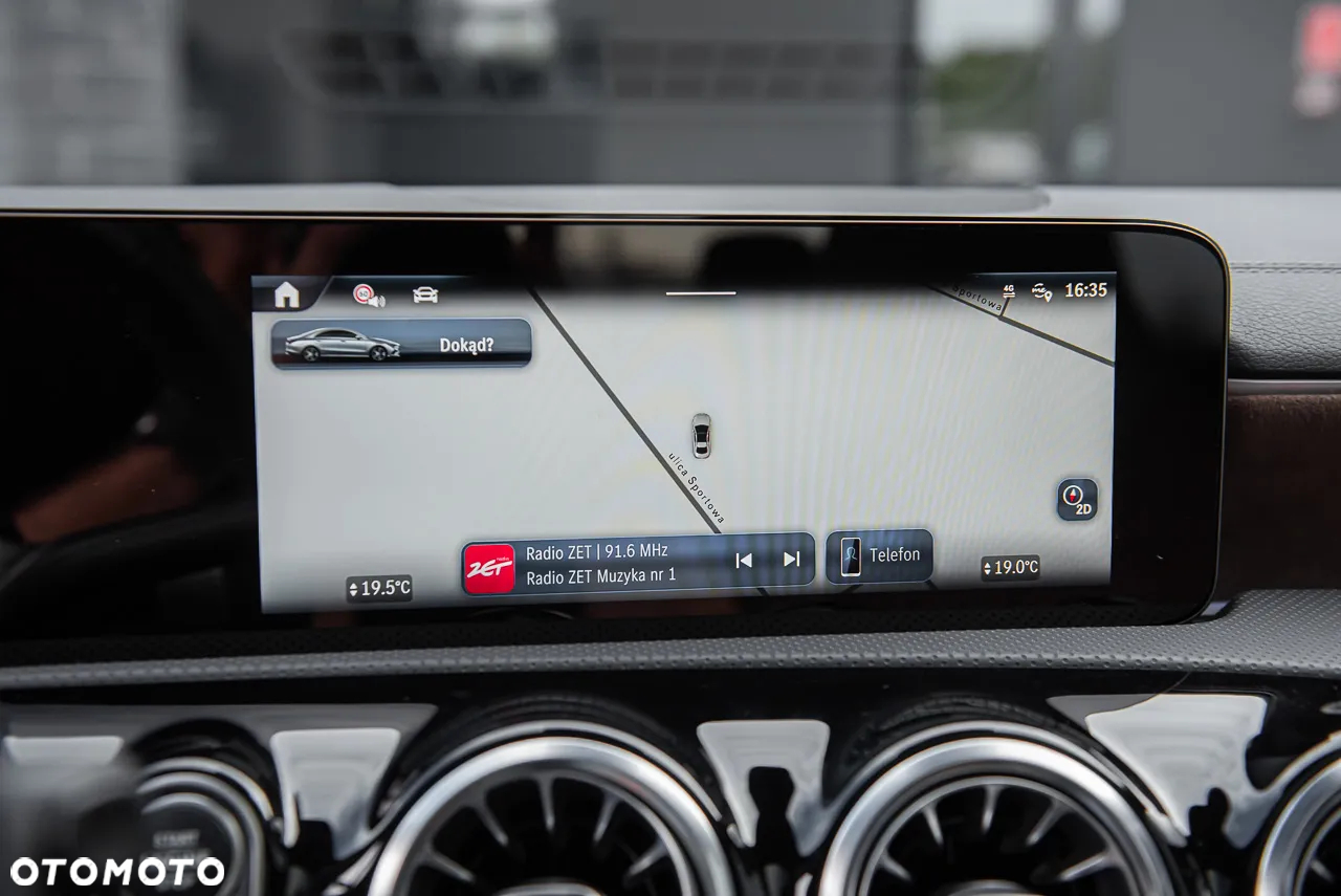 Mercedes-Benz CLA 220 4-Matic AMG Line 7G-DCT - 23