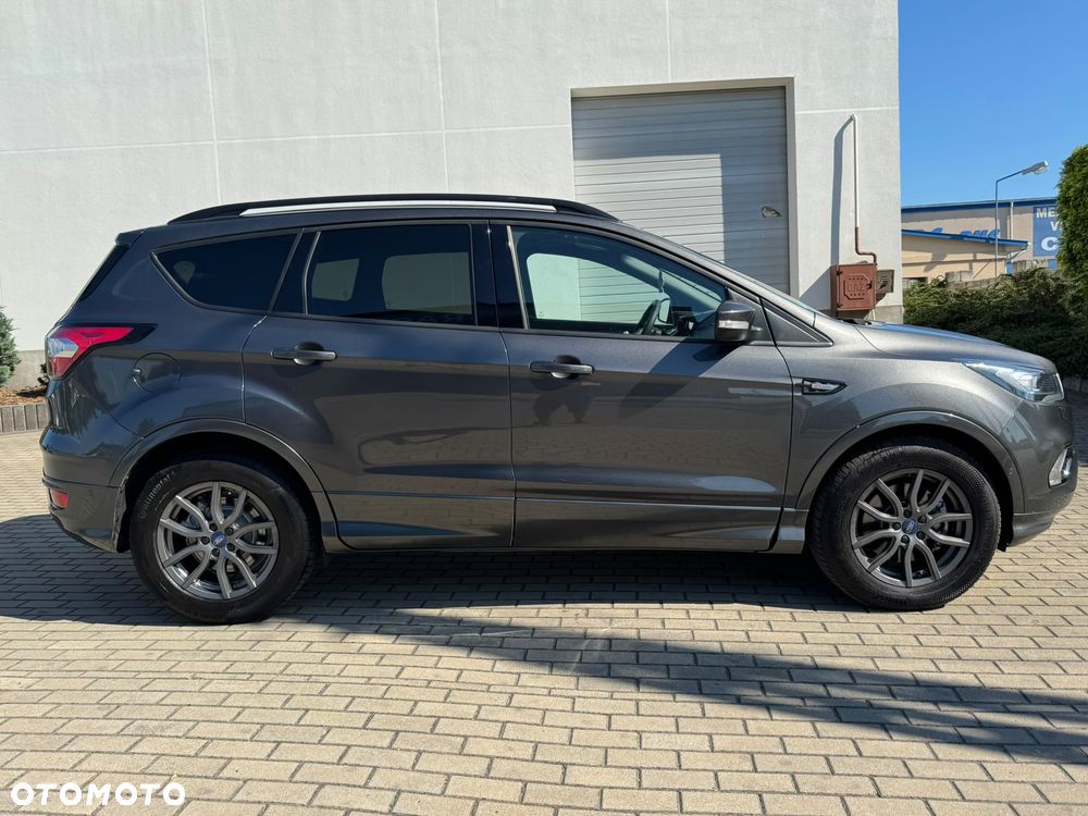 Ford Kuga 2.0 TDCi 4x4 ST-Line - 10