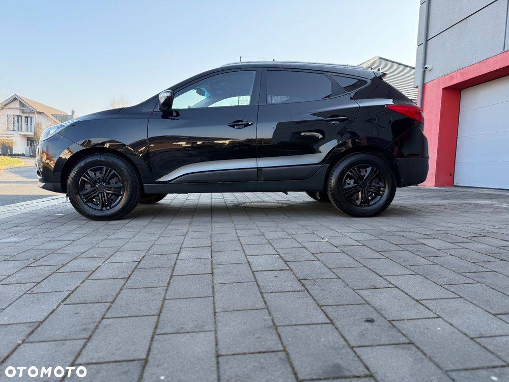 Hyundai ix35 1.6 2WD Fifa World Cup Edition - 10