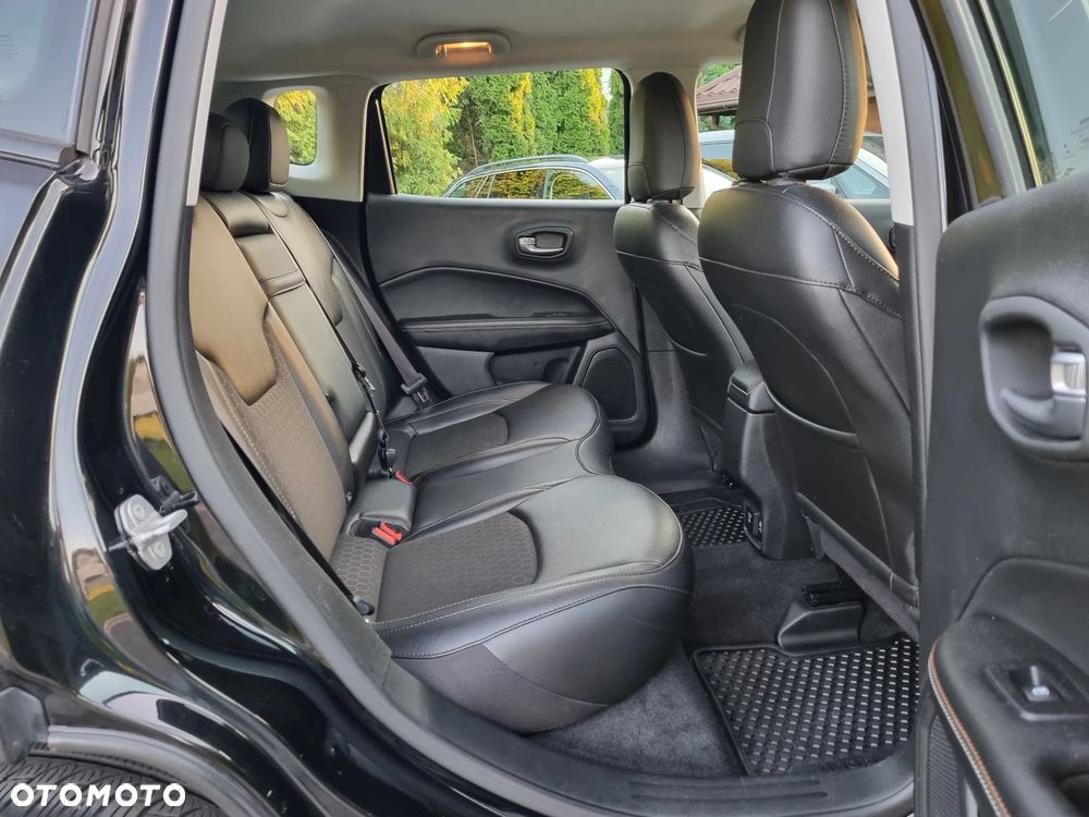 Jeep Compass 1.4 MultiAir Longitude - 12