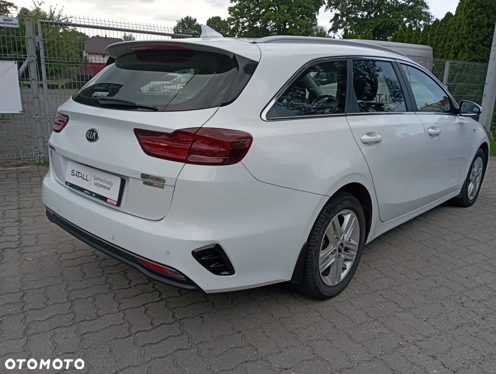 Kia Ceed - 19