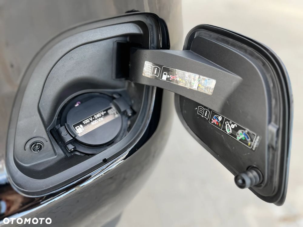 Mercedes-Benz Klasa C 300 de 9G-TRONIC Avantgarde - 15
