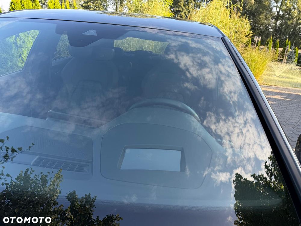 Volkswagen Golf 2.0 TSI OPF GTI - 25