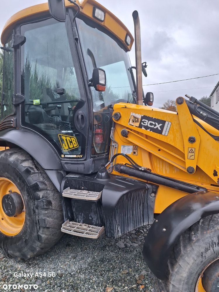 JCB 3CX - 8