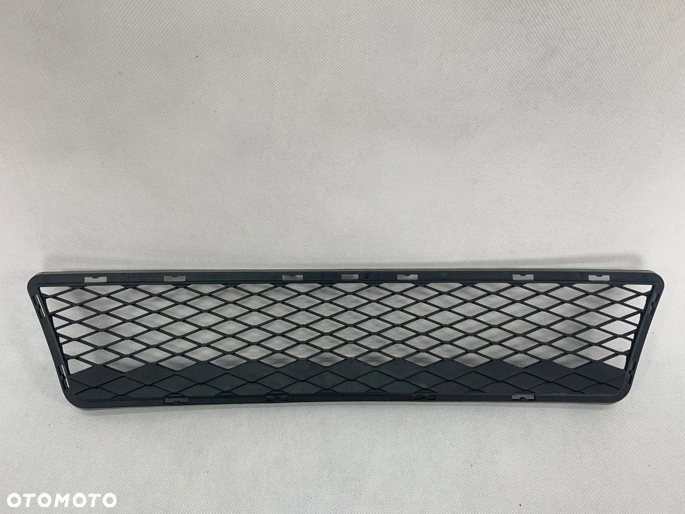 BMW 3 III E92 E93 Coupe FL 06-09r atrapa kratka zderzak Lift - 2