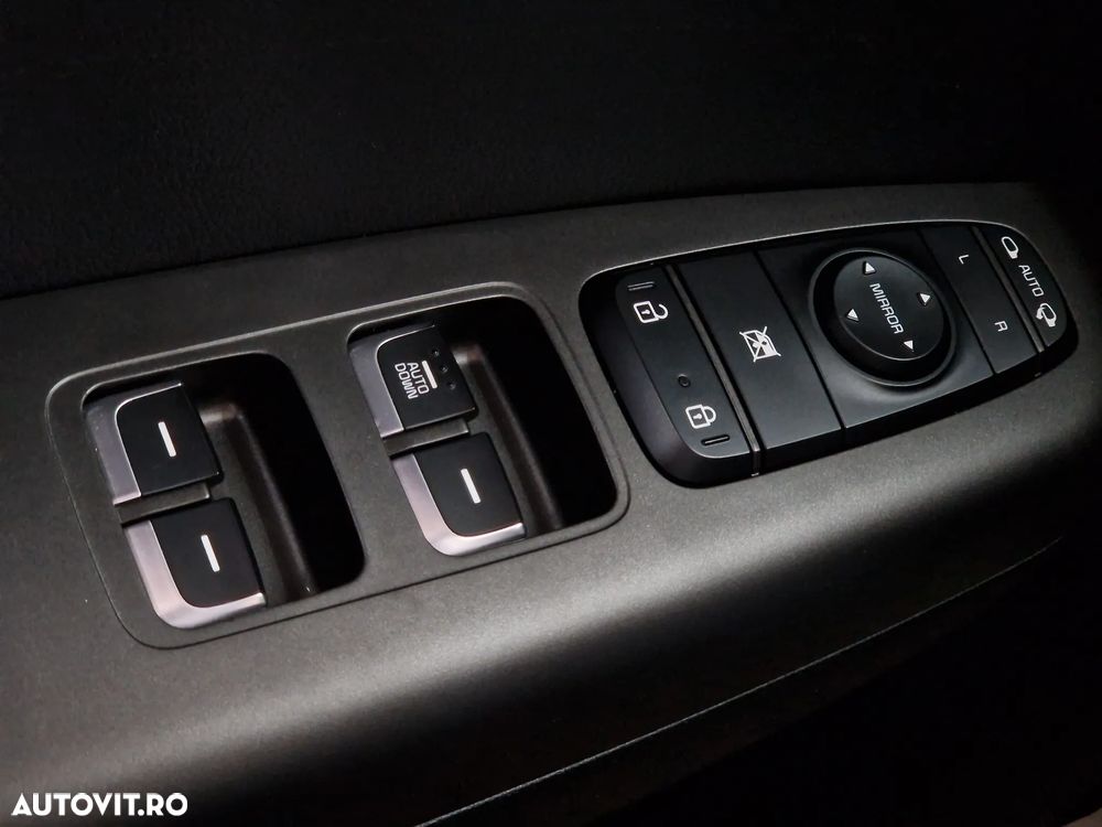 Kia Sportage 1.6 DSL MHEV 7DCT HP 4x2 Business Line - 17