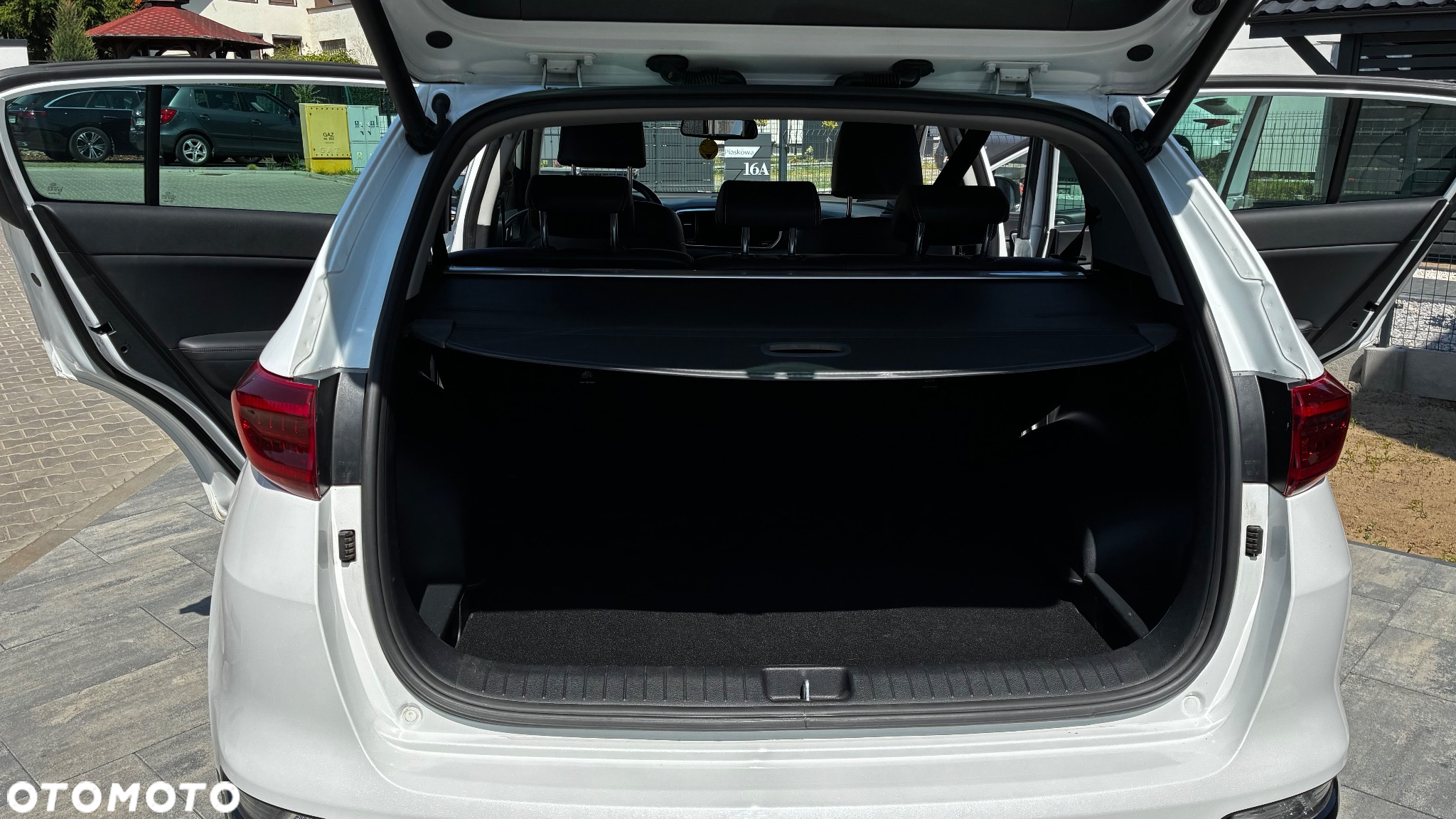 Kia Sportage 1.6 T-GDI Black Edition 2WD DCT - 10