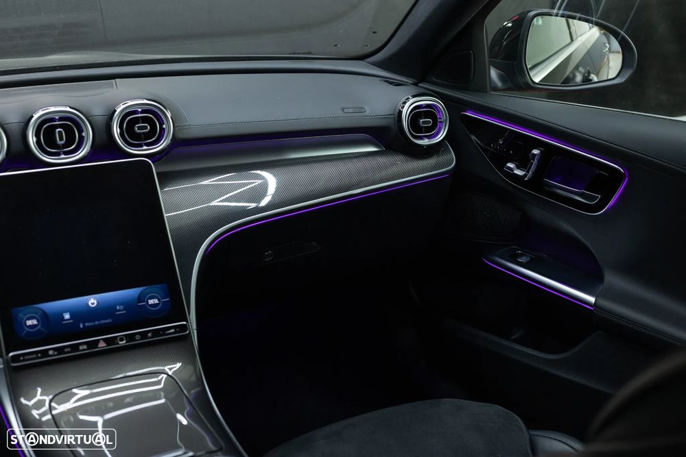 Mercedes-Benz C 300 e AMG Line - 24