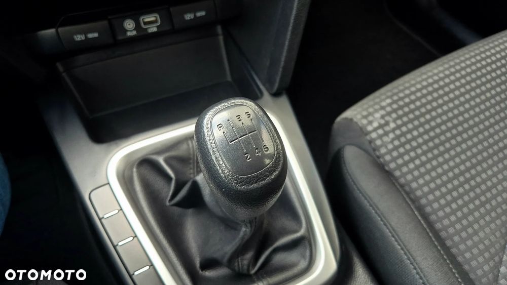 Kia Ceed 1.4 Attract - 18