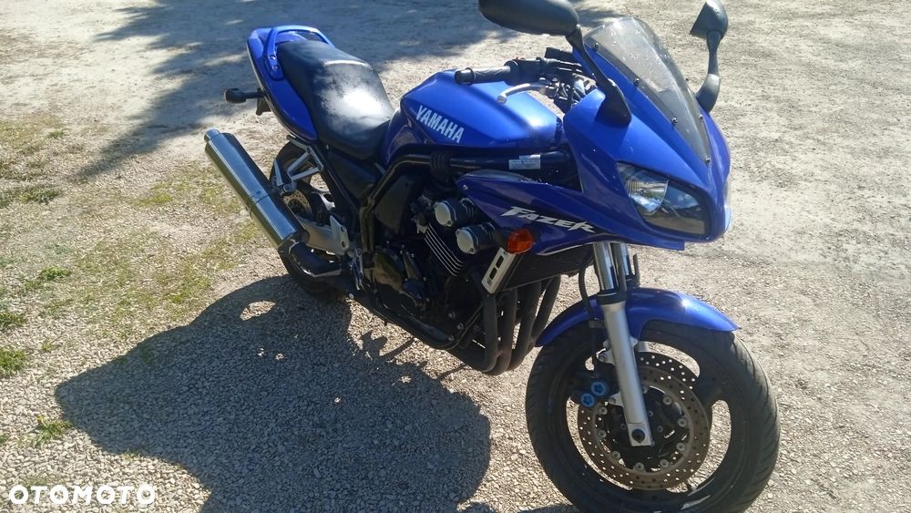 Yamaha FZS - 2