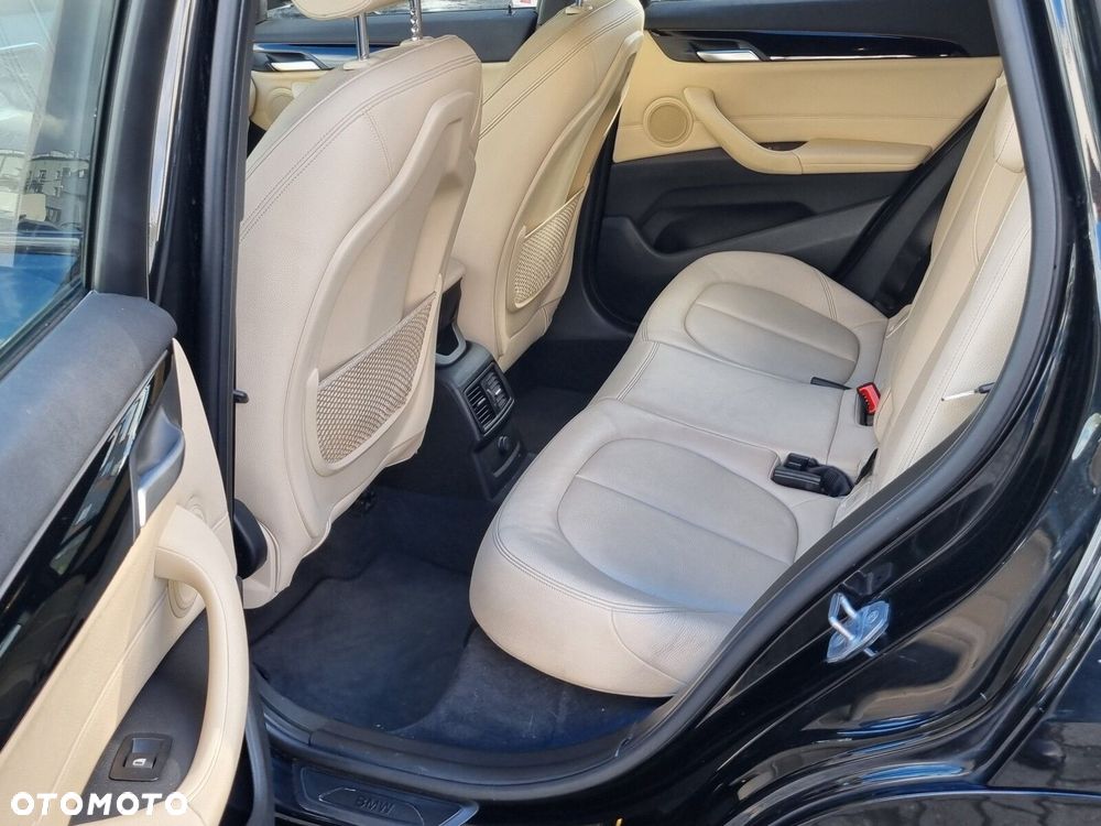 BMW X1 xDrive18d M Sport sport - 9