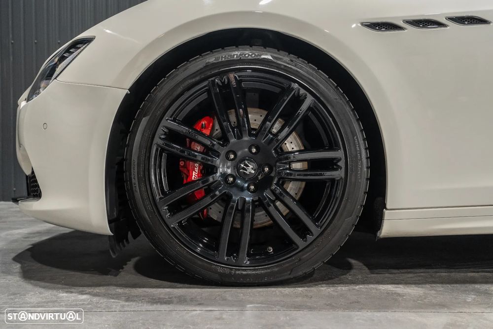 Maserati Ghibli 3.0 V6 - 29
