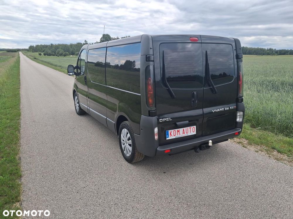 Opel Vivaro - 9