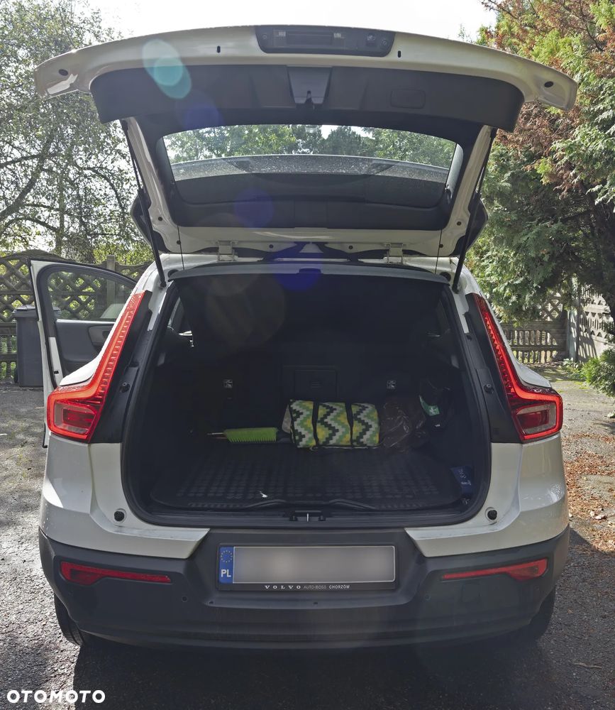 Volvo XC 40 - 3