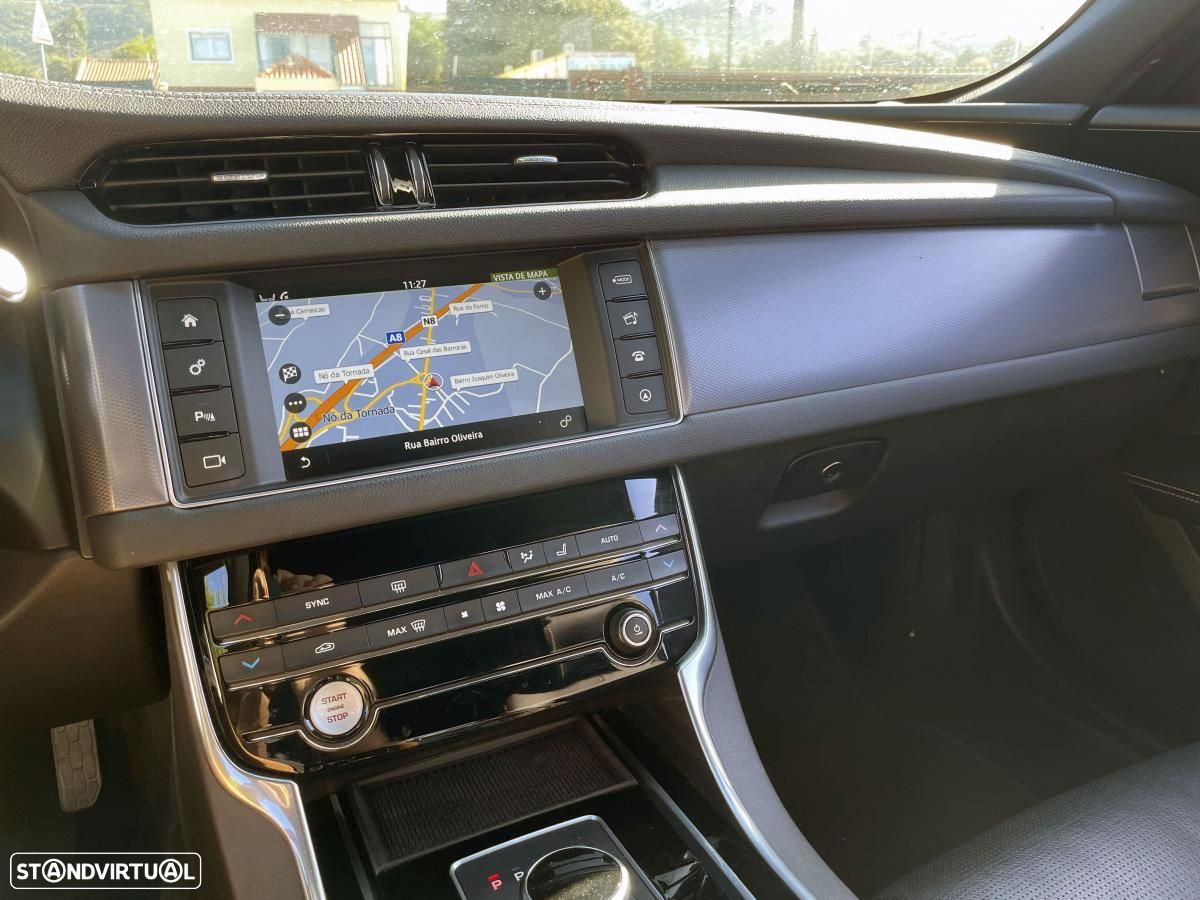 Jaguar XF E-Performance Aut. R-Sport - 36