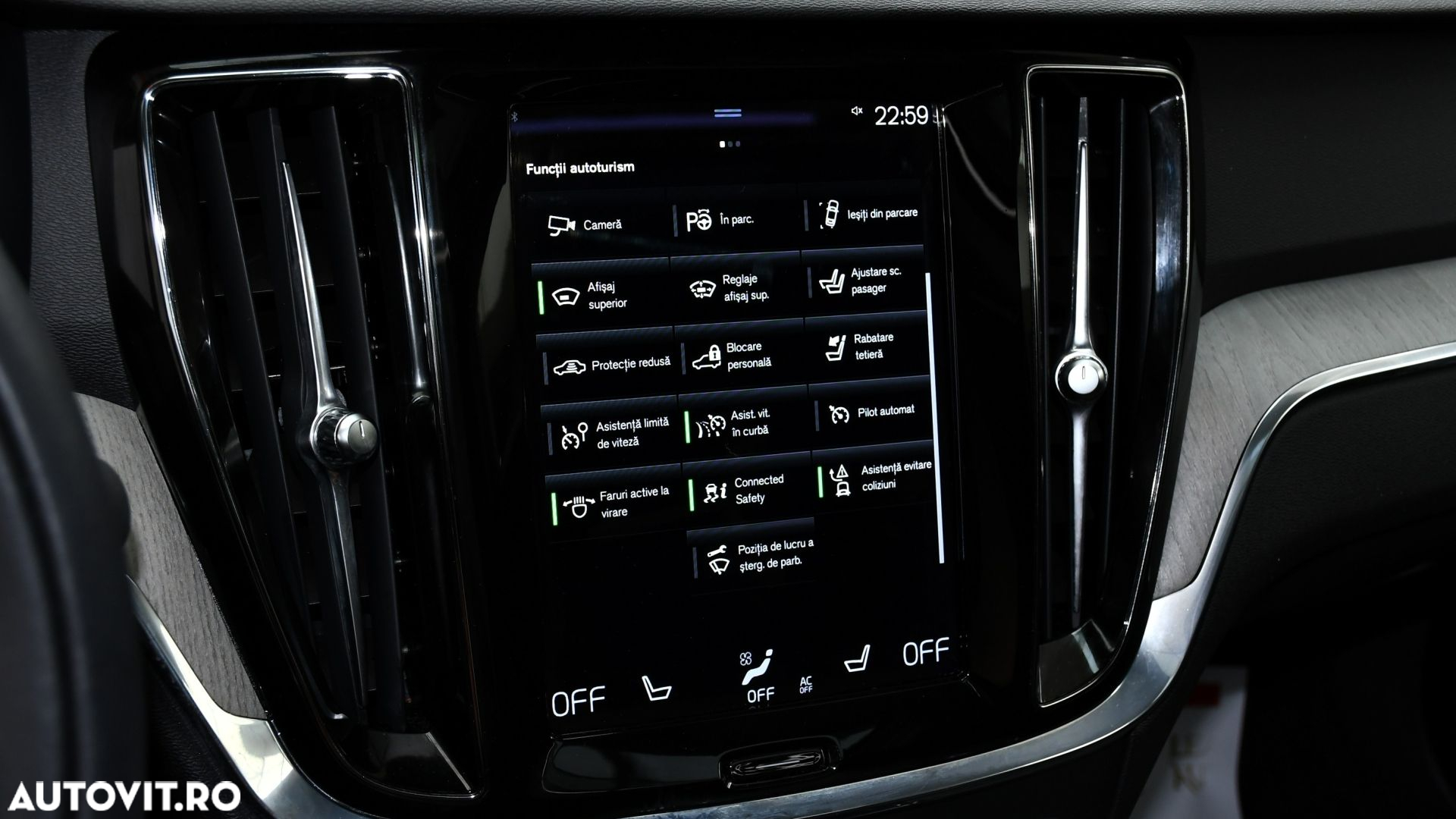 Volvo S60 T8 Recharge AWD Geartronic RDesign - 19