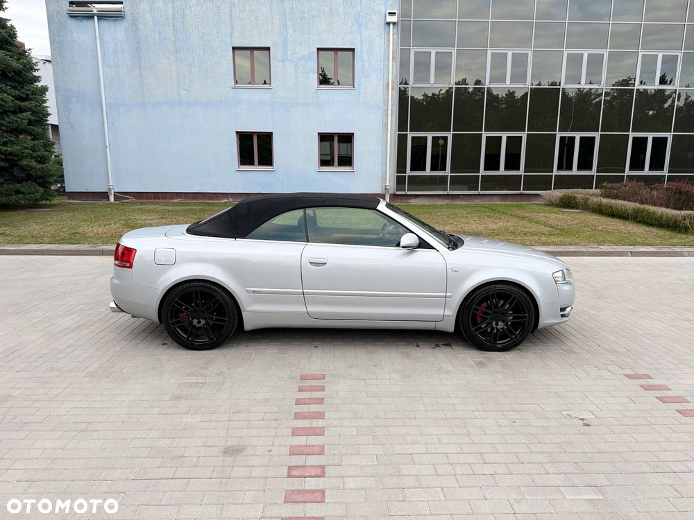 Audi A4 Cabrio 1.8 T - 16