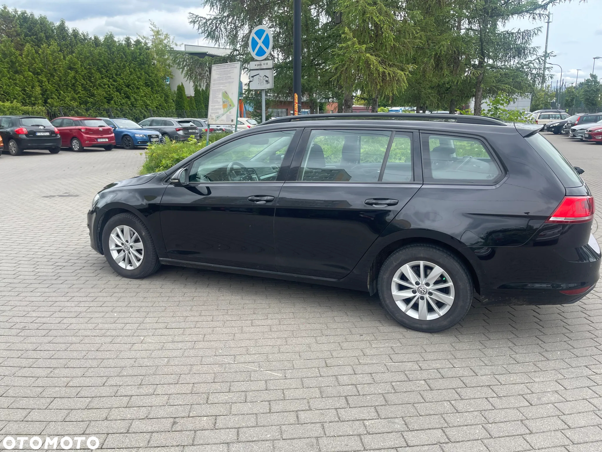 Volkswagen Golf VII 1.6 TDI BlueMotion Trendline - 7