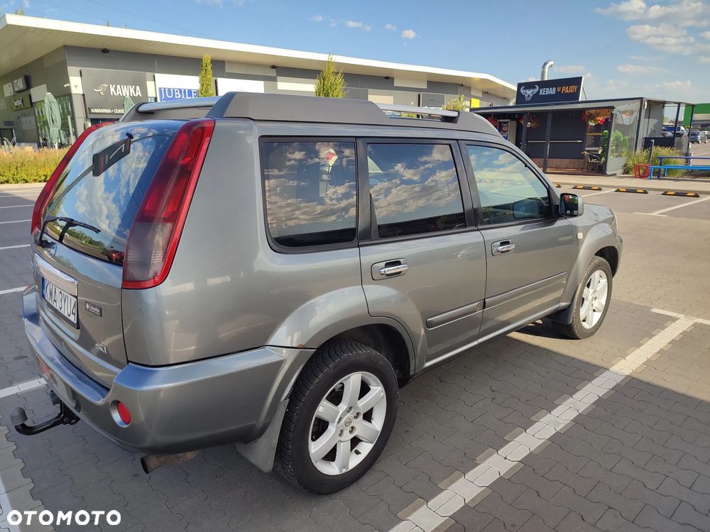 Nissan X-Trail 2.2 dCi 4x4 Columbia - 3