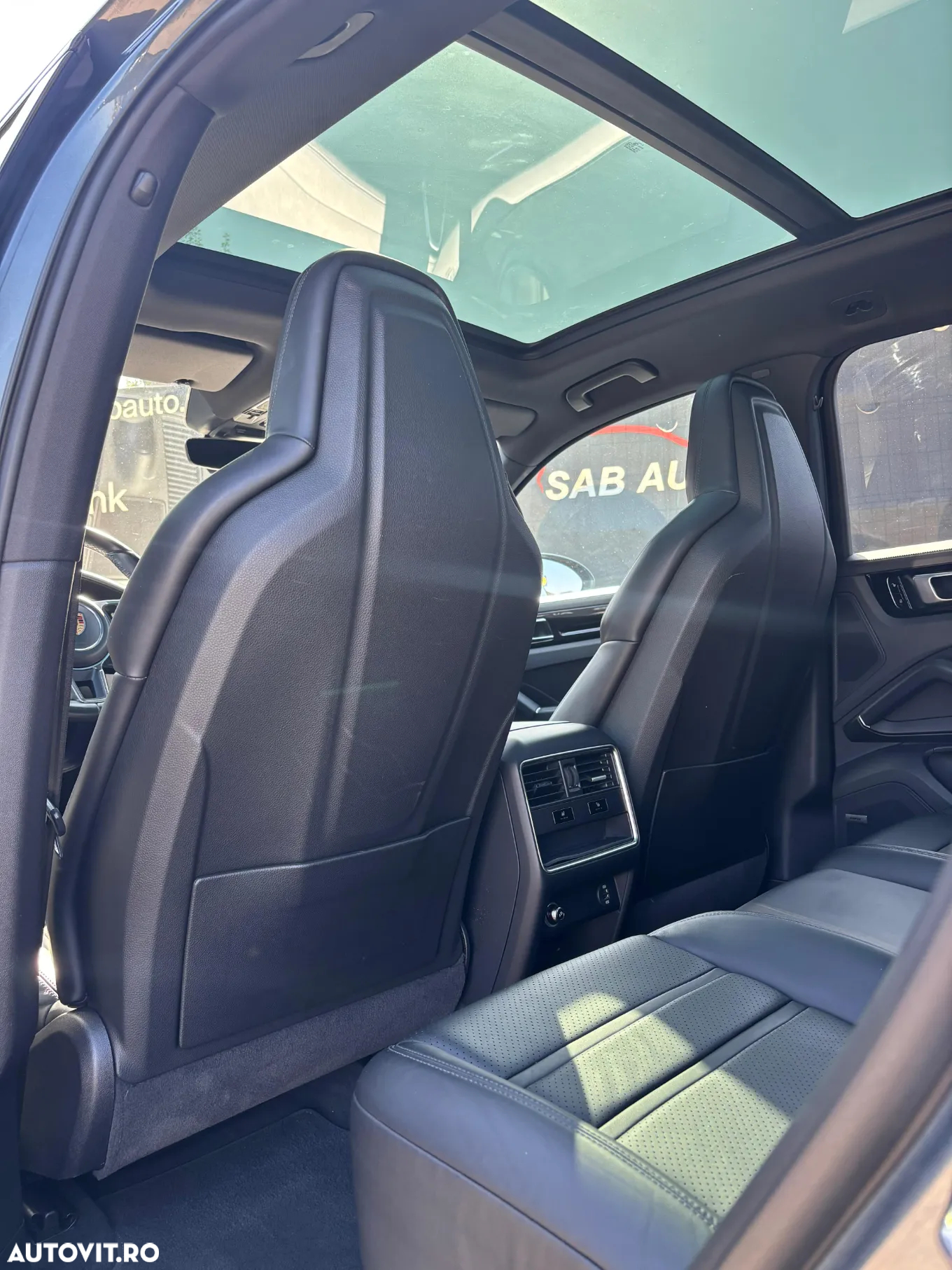 Porsche Cayenne S - 13