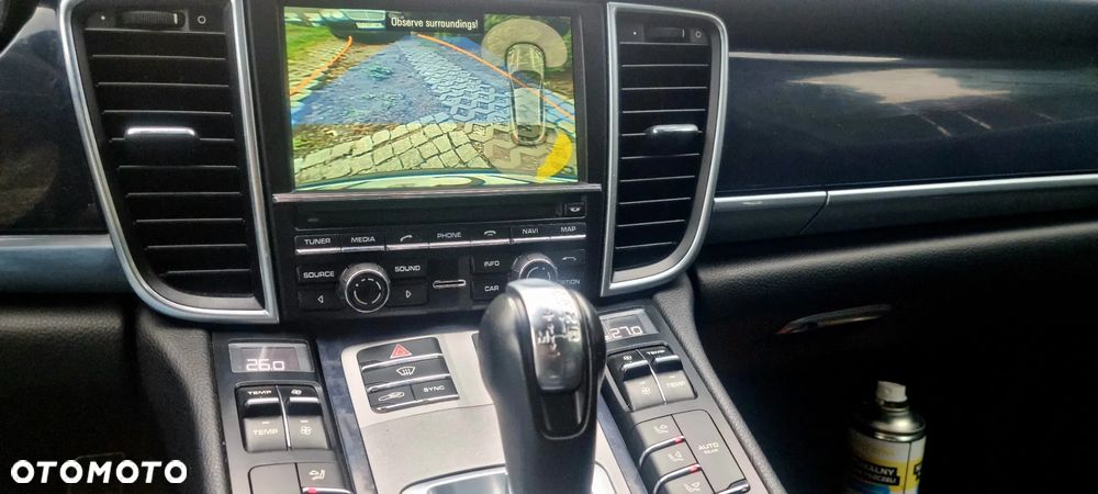 Porsche Panamera - 8