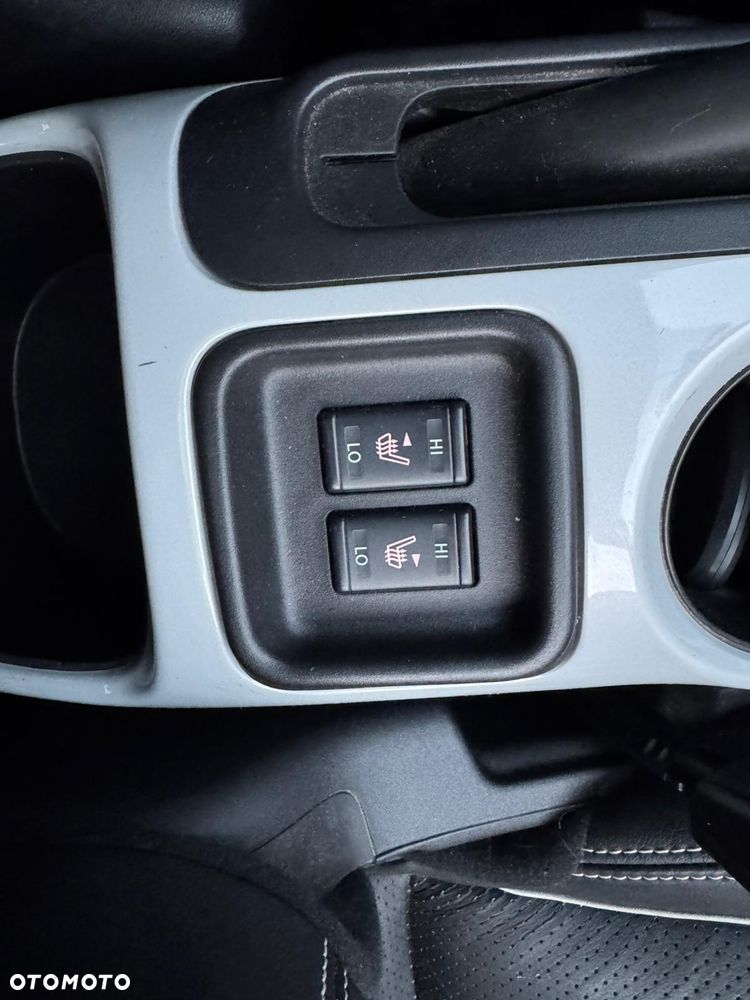 Nissan Juke 1.6 Xtronic N-Connecta - 24