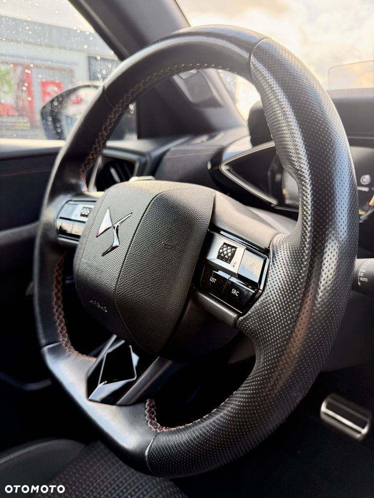 DS Automobiles DS 3 Crossback 1.2 PureTech Performance Line + - 10