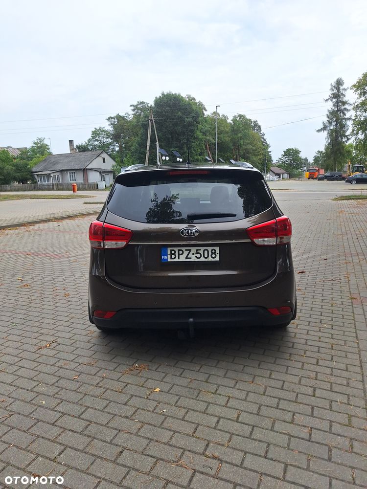 Kia Carens 1.7 CRDi L 7os - 5
