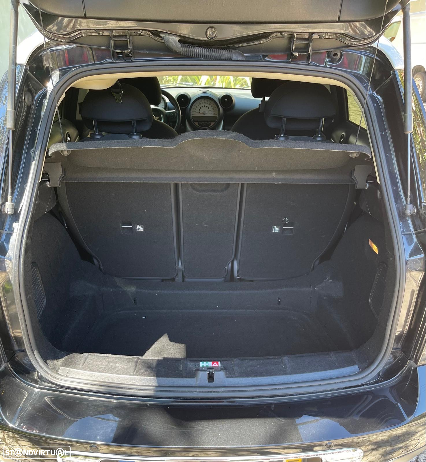 MINI Countryman Cooper D - 10