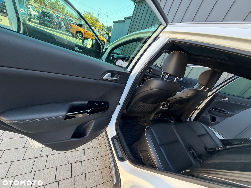 Kia Sportage 1.6 T-GDI AWD GT Line - 22