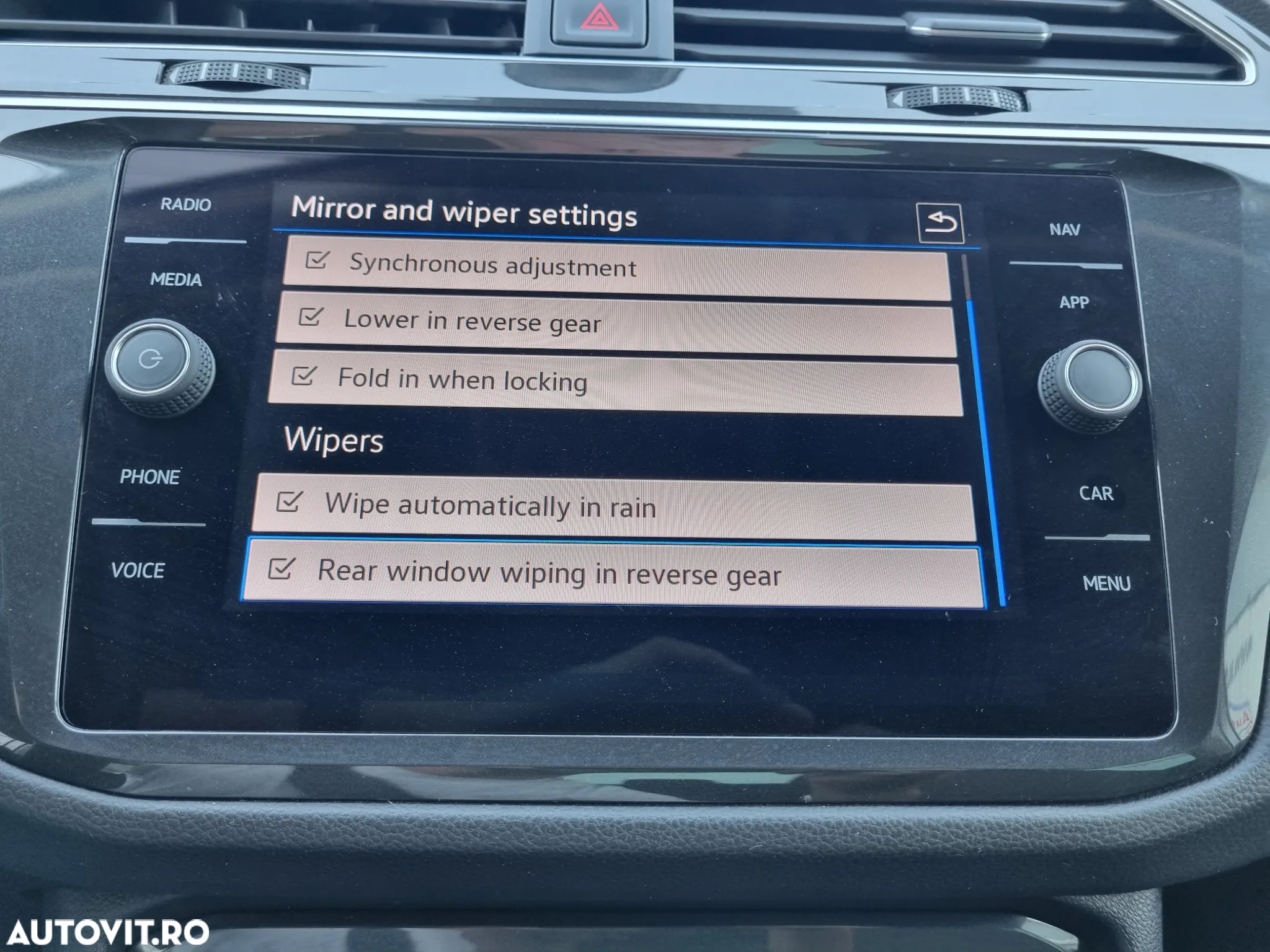 Volkswagen Tiguan 2.0 TDI SCR DSG Life - 24