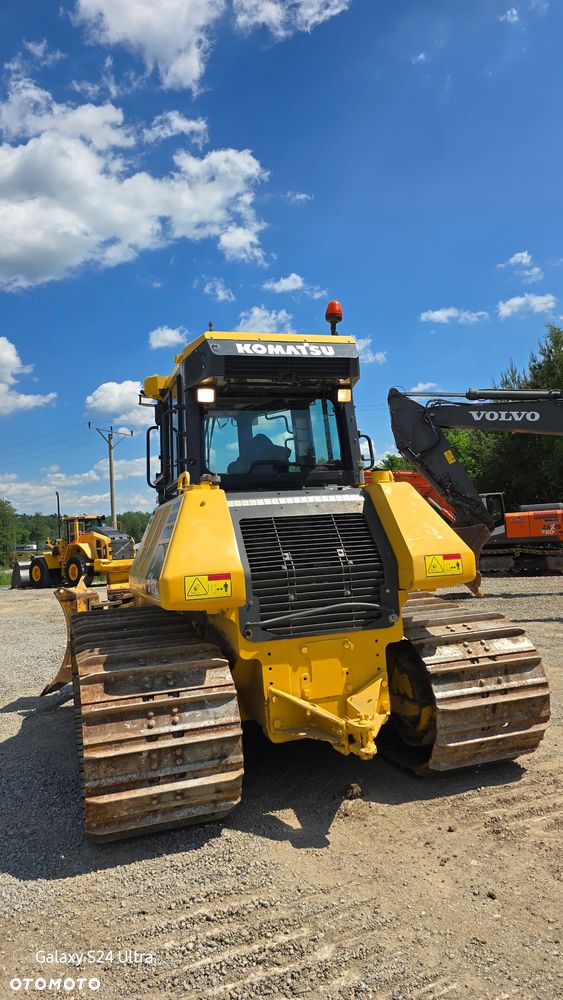 Komatsu D61 - 6