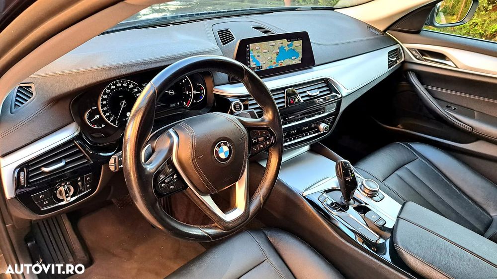 BMW Seria 5 520d AT - 3