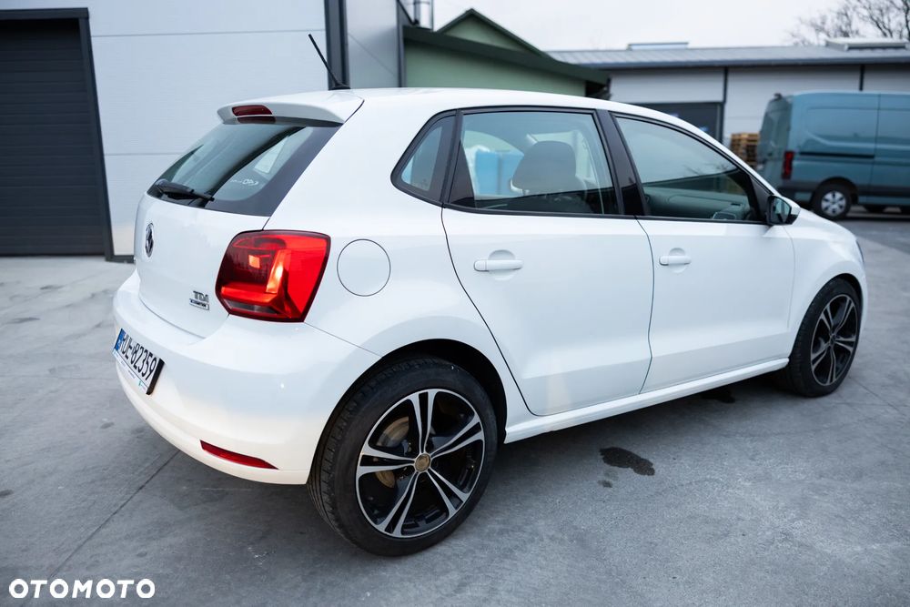 Volkswagen Polo - 23