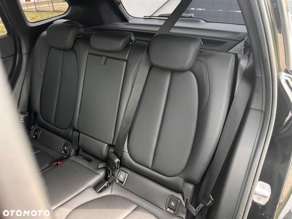 BMW X1 sDrive18i GPF Sport Line - 17