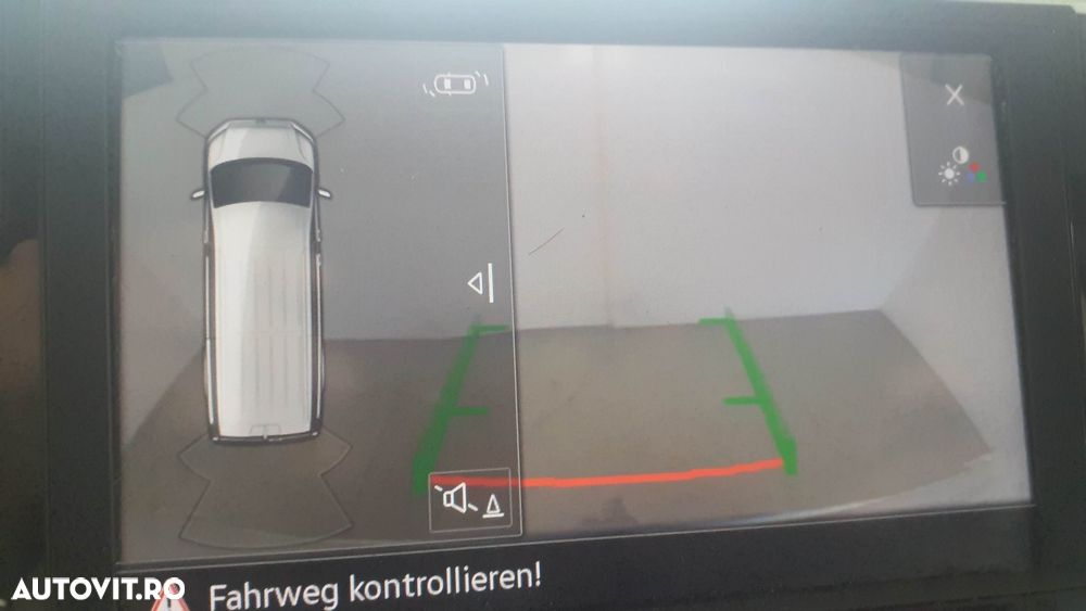 Volkswagen CRAFTER - 9