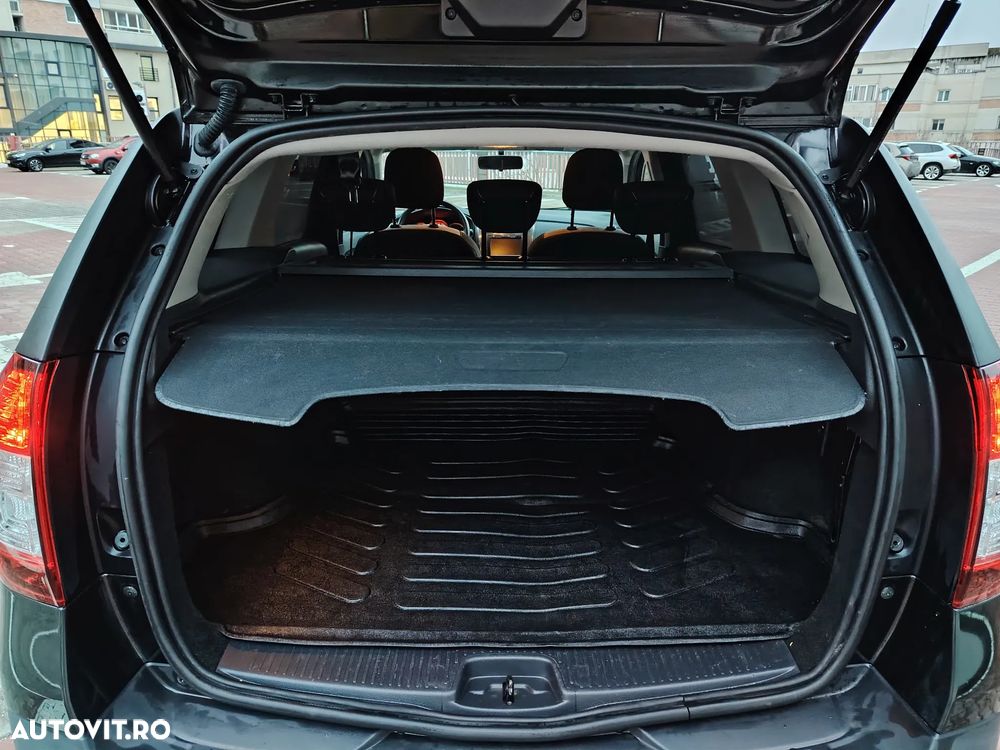 Dacia Logan Van TCe 90 (S&S) Stepway - 10