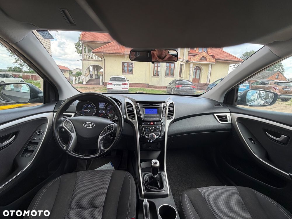 Hyundai i30 - 15
