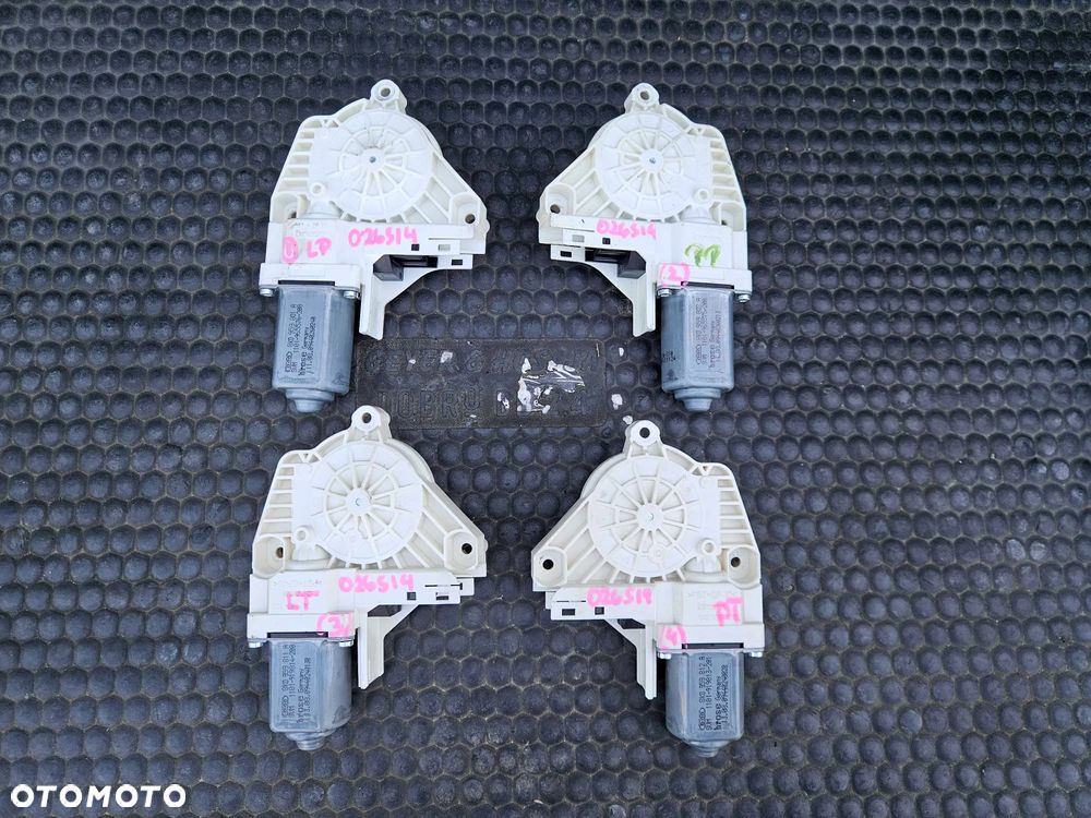 Silniczek Sterownik 8K0959801 A 8K0959802 A 8K0959811 A 8K0959812 A Moduł Szyby Mechanizm Podnoszenia Przod Tyl Audi A4 B8 A5 Sedan Kombi - 24