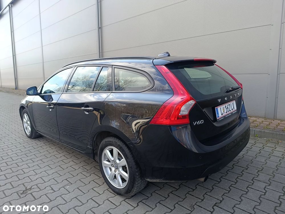 Volvo V60 D2 Edition Pro - 25