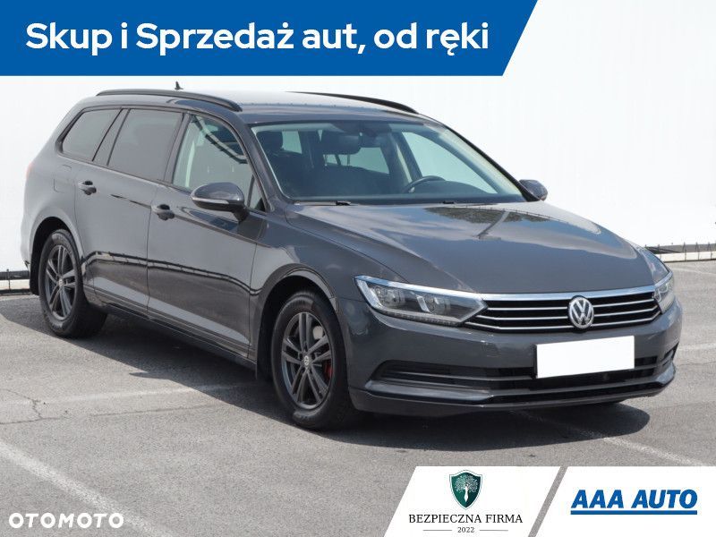 Volkswagen Passat Variant - 3