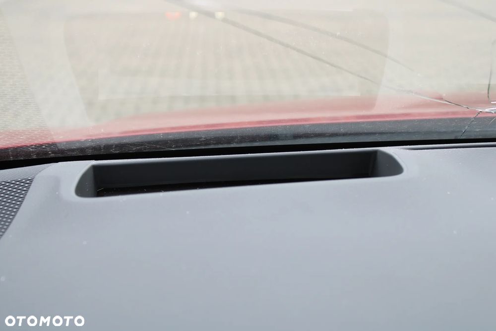 Toyota Corolla 1.8 Hybrid GR Sport - 27