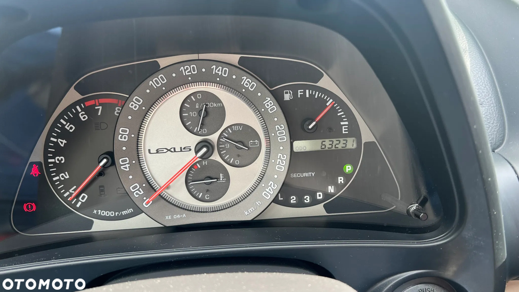 Lexus IS 200 Prestige - 5