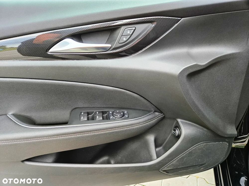 Opel Insignia 1.5 Automatik Business Elegance - 29